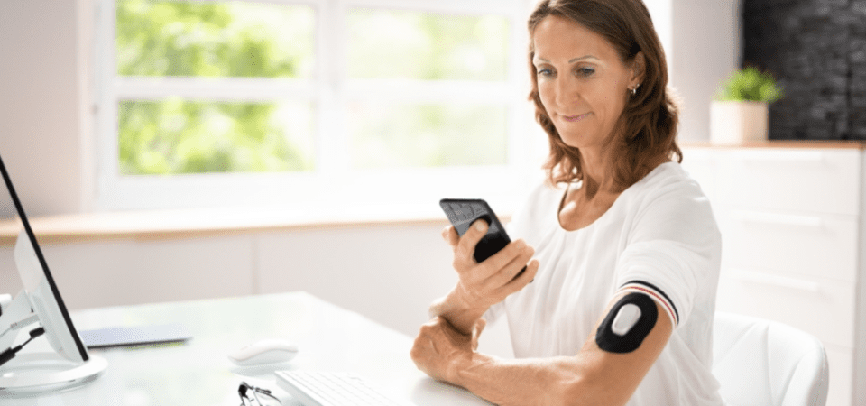 How Remote Patient Monitoring Apps Can Help Elderly Patients in Monitoring Their Health